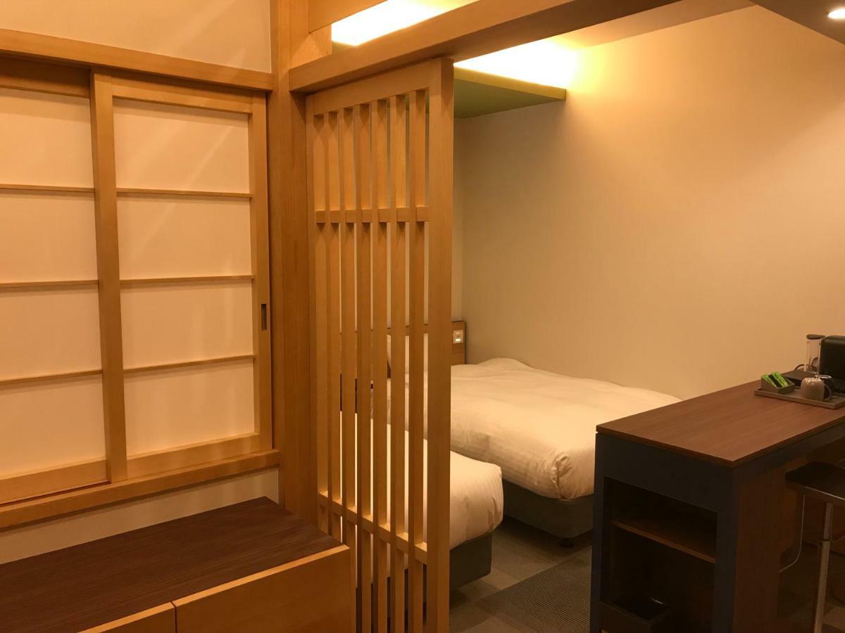 Hotel Yururito Ōsaka Extérieur photo
