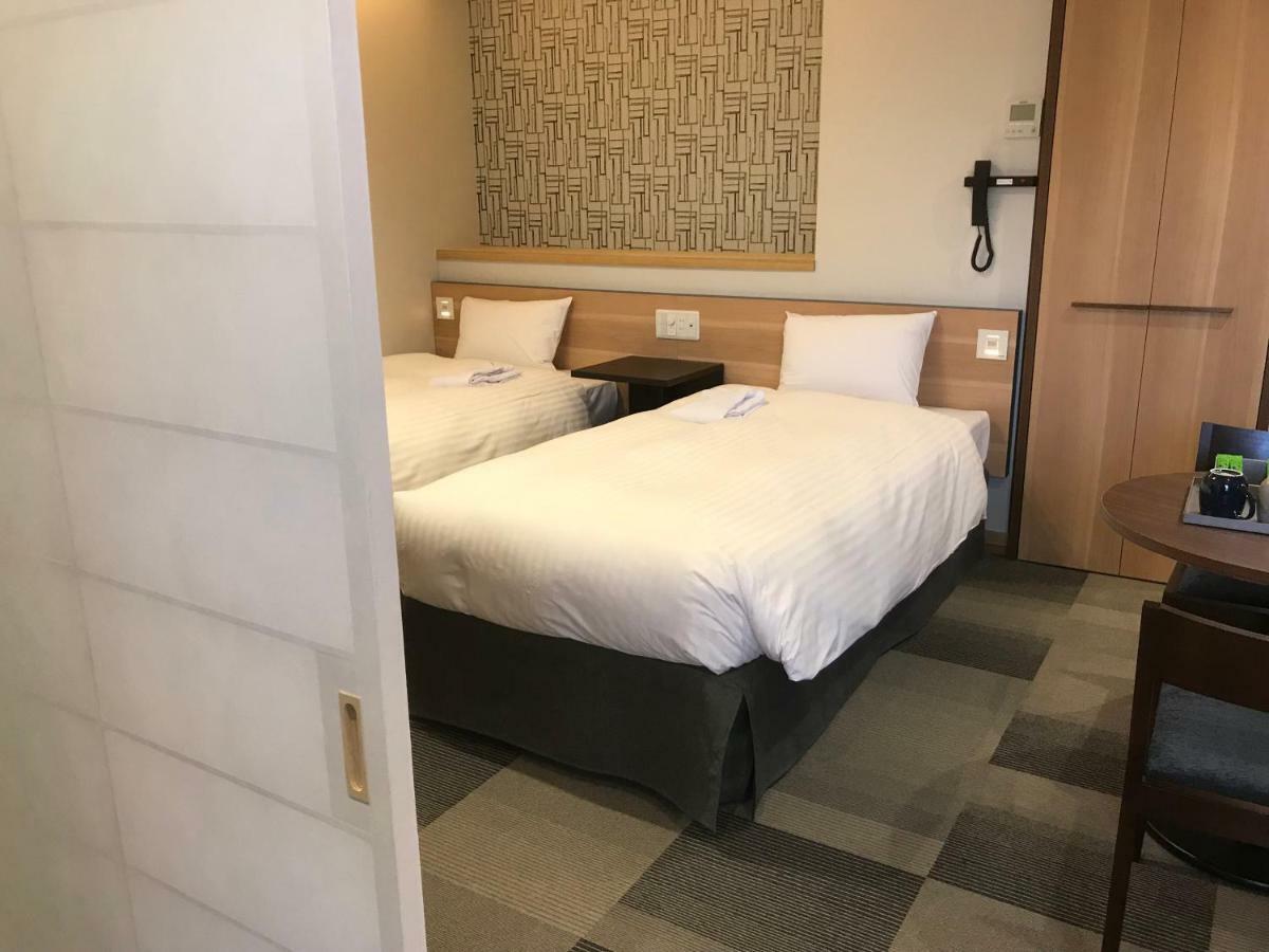 Hotel Yururito Ōsaka Extérieur photo
